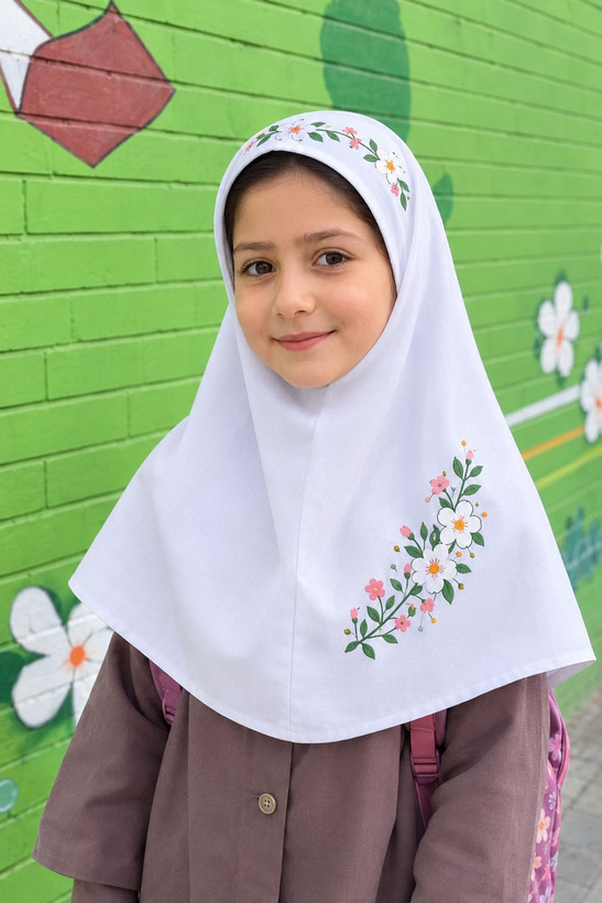 نقاشی مقنعه دانش آموزی( با طرح دلخواهتون)